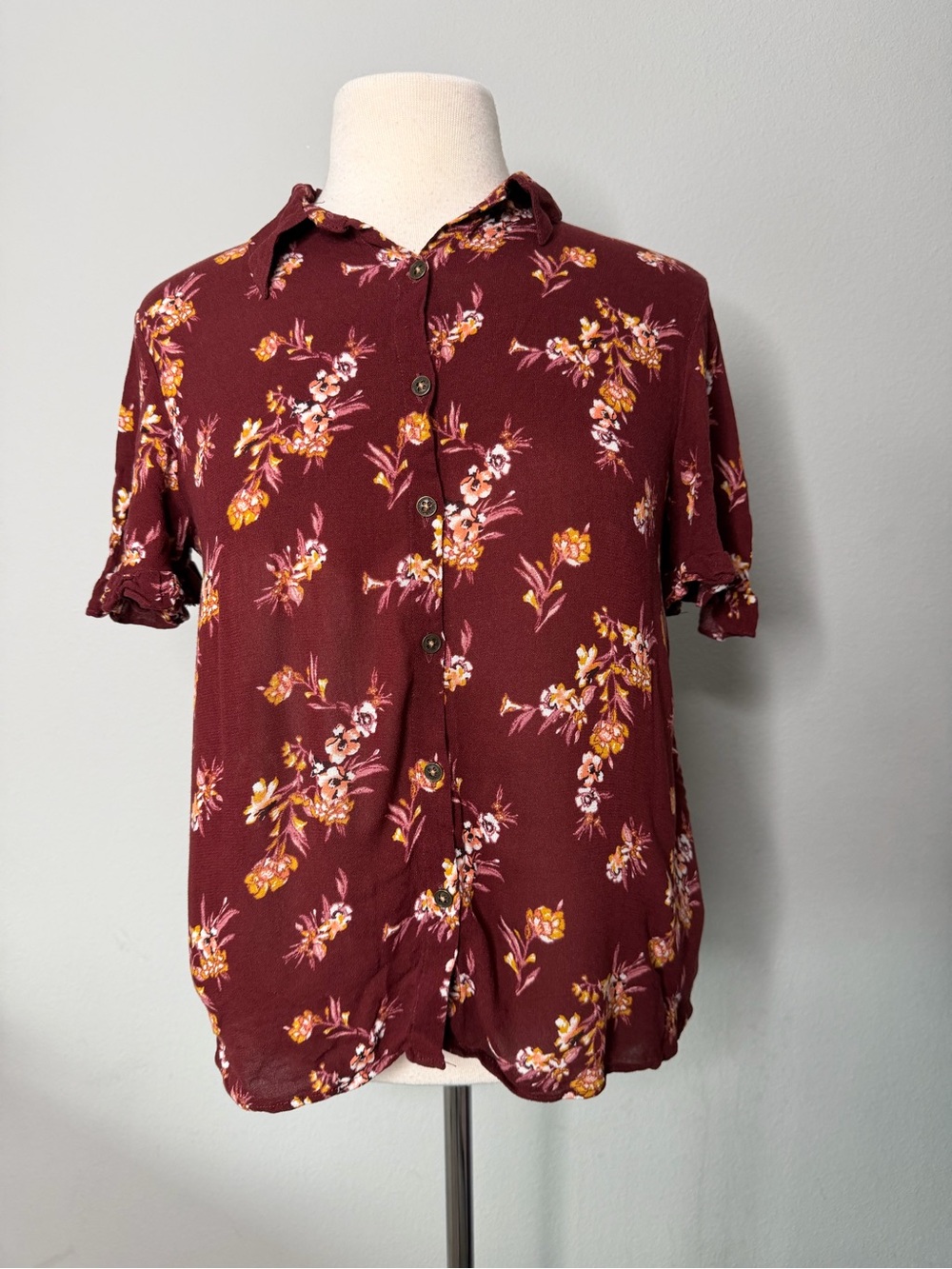Jolt Burgundy Floral Short-Sleeve Button-Down Shirt y2k Vintage